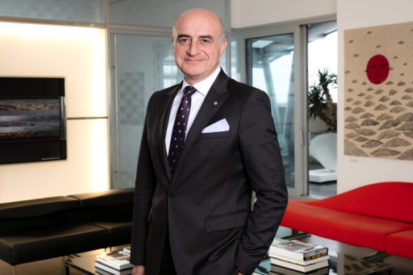 Abdi İbrahim ve BÜMED’den, kariyer reçetesi! Abdi İbrahim ile BÜMED, ilaç sektöründe parlak bir kariyer hedefleyenlere yönelik olarak çok özel bir sertifika programına imza attı...