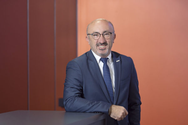 PANASONIC, tüm araç filosunu hibrit modellere çevirdi! Panasonic Life Solutions Türkiye, sürdürülebilir yaşama katkı sağlayan birçok önemli kurumsal sosyal sorumluluk projesine imza attı.