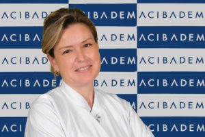 Çocuk Onkolojisi Uzmanı Prof. Dr. Funda Çorapcıoğlu, kanserli çocukların virüse karşı daha savunmasız olabildiklerine dikkat çekti.
