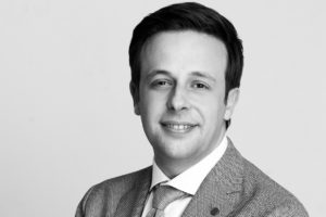Kadir Şener, Microsoft Global Kurumsal Teknoloji Strateji ve Satış Direktörü göreviyle işinden, küresel ölçekte sorumlu olacak...