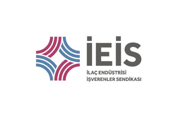 İEİS’ten eğitime anlamlı destek! Marmara Tıp 75 öğrencisine tablet bağışında bulunan İEİS, şimdi de Marmara Eczacılık Fakültesi’ne 15 adet tablet bilgisayar desteği sundu.