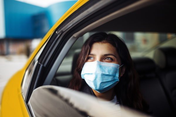 Uber, aşı kampanyasının kapsamını genişletiyor! Uber, Türkiye’deki aşılama sürecine destek olmak amacıyla başlattığı kampanyanın kapsamını genişletti. Kampanya çerçevesinde, İstanbul ve Ankara’da Covid-19 aşısı yapan bütün özel hastaneler ve devlet hastanelerine gidiş dönüş için herkese UBERAŞI koduyla iki ücretsiz yolculuk hediye ediliyor.