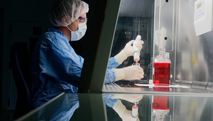 Sanofi, dünyanın ilk mRNA Aşıları Mükemmeliyet Merkezi'ni kurdu. mRNA Center of Excellence, yılda 400 milyon Avro yatırımla faaliyette olacak.