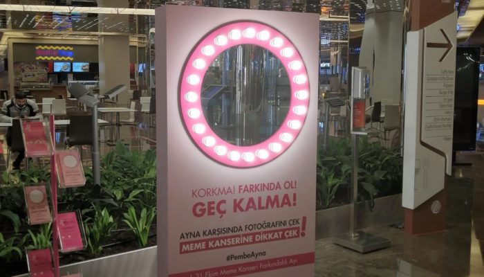 Memorial Sağlık Grubu, “01-31 Ekim Meme Kanseri Farkındalık Ayı” kapsamında, “Pembe Ayna Seninle” projesiyle, meme kanserinin erken dönemde teşhis edilmesi konusunda toplumsal bilinçlendirmeye katkı sağlıyor.