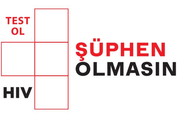 Şüphen Olmasın inisiyatifi ile HIV/AIDS şüphesi yok oluyor! Erken tanı ve doğru tedaviyle yayılmasının önüne geçilebilen HIV enfeksiyonu, tüm dünyada olduğu gibi ülkemizde de önemli halk sağlığı sorunları arasında yer alıyor. Yeni tanı alan HIV/AIDS vakalarının görülme sıklığı tüm dünyada olduğu gibi Türkiye’de de artmaya devam ediyor. Bu sorun ile mücadeleye katkı sağlamak adına HIV/AIDS’e yönelik ülkemizdeki çalışmalarda rol üstlenen 5 hekim derneğinden oluşan Türkiye HIV/AIDS Platformu bir araya gelerek Şüphen Olmasın isimli inisiyatifi hayata geçirdi. HIV/AIDS konusunda toplumda farkındalık yaratmak, riskli davranışlarda bulunan bireylerin test olma oranını artırmak ve HIV ile yaşayan bireylerin hayat kalitesini yükseltmek amacıyla hayata geçirilen ve www.suphenolmasin.com adresinden erişime sunulan Şüphen Olmasın’ın odak noktasında riskli davranışlarda bulunan bireylerde şüphe duygusunu tetikleyerek, test olmaya yönlendirmek yer alıyor. İnisiyatifin web sitesinde HIV ve AIDS ile ilgili temel bilgilerin yanı sıra HIV’in tanı ve test süreçleri ve HIV ile yaşayan bireylerin akıllarındaki toplumsal ve özel yaşama dair birçok sorunun cevabı bulunuyor.