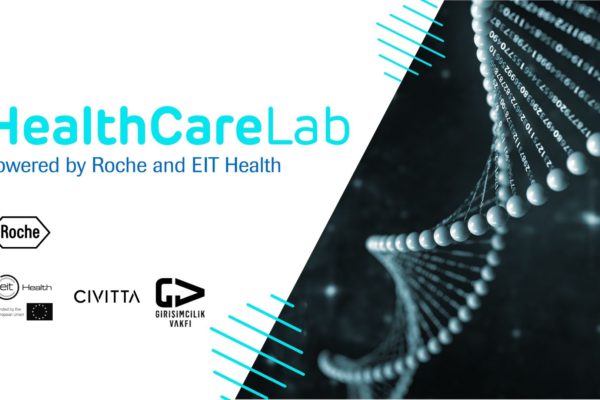 Dijital sağlık startup’ları Roche Healthcare Lab ile büyüyecek! Roche tarafından oluşturulan ve Avrupa'nın en büyük sağlık inovasyon partnerlerinden Avrupa İnovasyon ve Teknoloji Enstitüsü (EIT Health) iş birliği ile hazırlanan HealthCare Lab hızlandırma programı bu yıl Türkiye'nin de bulunduğu 16 ülkeyi kapsıyor. Türkiye'de girişimcilik ekosistemini geliştirmek ve gençlere ilham vermek üzere 2014 yılında kurulan Türkiye Girişimcilik Vakfı ise programın Türkiye'deki partneri oldu. Program kapsamında 30'dan fazla uluslararası danışman ve mentor, startup'lara fikirlerini geliştirme ve aktarma konusunda destek sağlayacak. Ayrıca startup'lar program aracılığıyla Avrupa çapında potansiyel müşteri ve yatırımcılara erişim sağlayabilecek. Programın ardından, en iyi performansı sergileyen girişimler, işlerini sektör liderleriyle iş birliği halinde geliştirmeye davet edecek.
